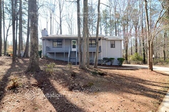 Building Photo - 206 Quail Hollow Dr