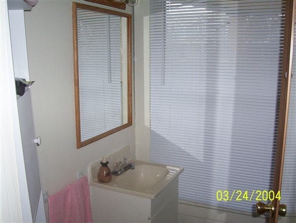 Building Photo - 1 br, 1 bath Apartment - 403 S 7th St Apt #1