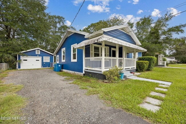 Building Photo - 9115 Jackson Ave