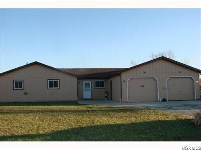 Foto principal - 190 Parklane Dr