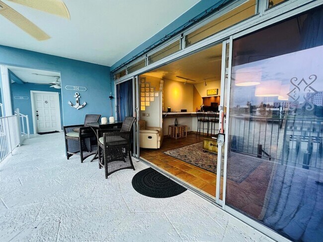 Building Photo - 55 NE Spanish Trail Unit 2040