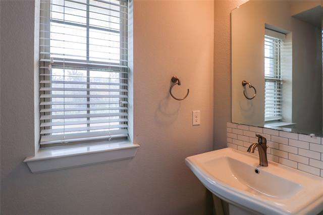 Building Photo - 1145 Water St