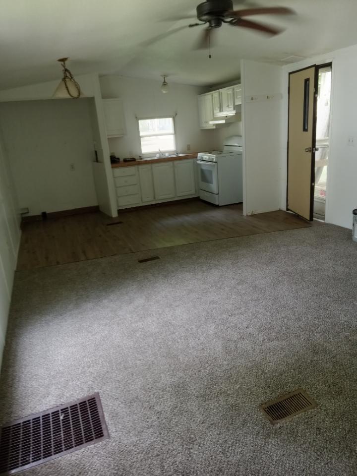 21 Electric St Seville, OH 44273 – photo 2
