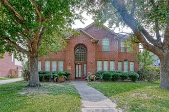 Building Photo - 6806 Rhodes Ct