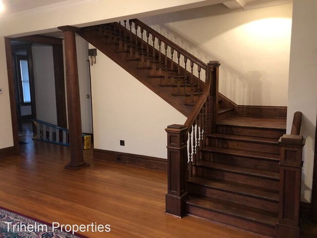Foto del edificio - 5 br, 3.5 bath House - 902 Belhaven Street
