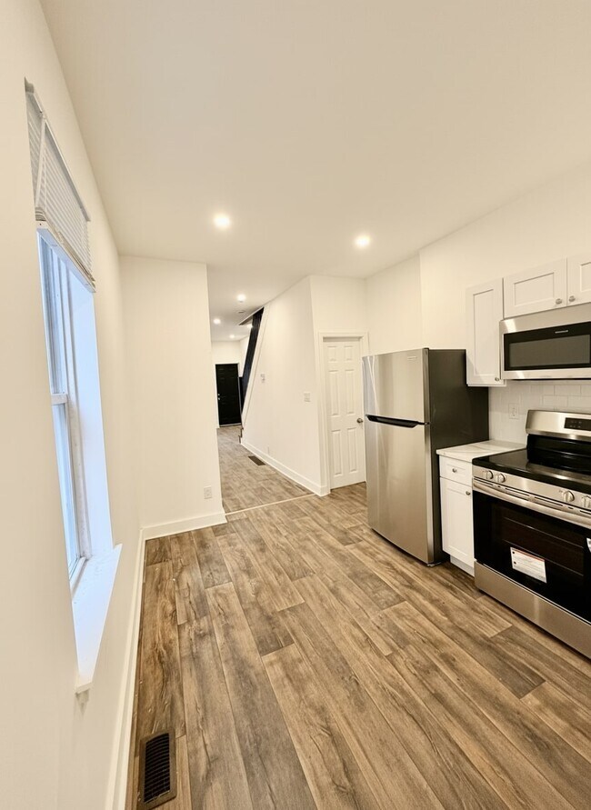 Foto del edificio - 2072 Pickwick St