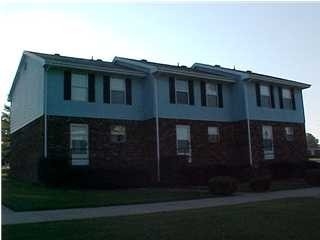 Primary Photo - 61 Adams St