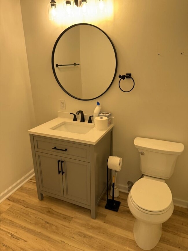 Building Photo - 3 Bedroom Condo Loves Park