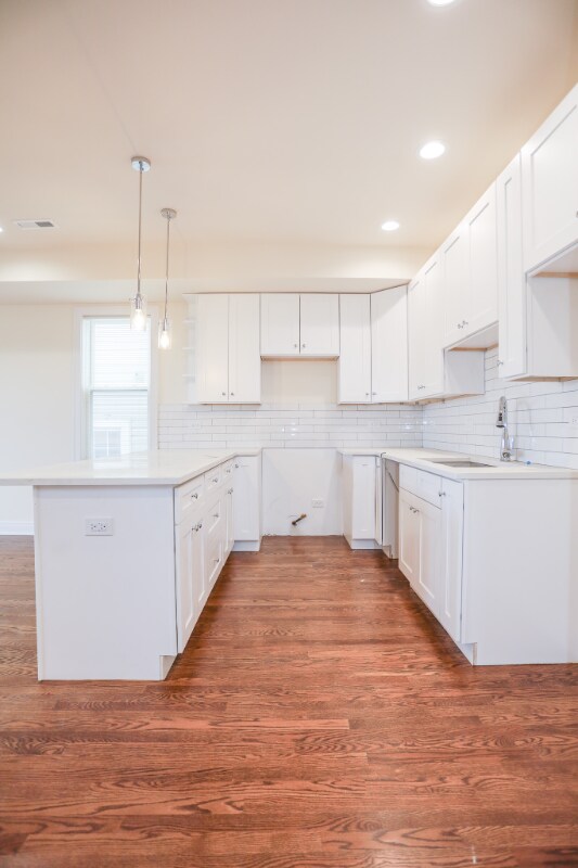 Photo - 2342 N Lawndale Ave Apartment