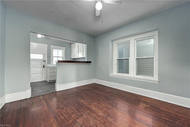 dining room - 1377 Cove Ave