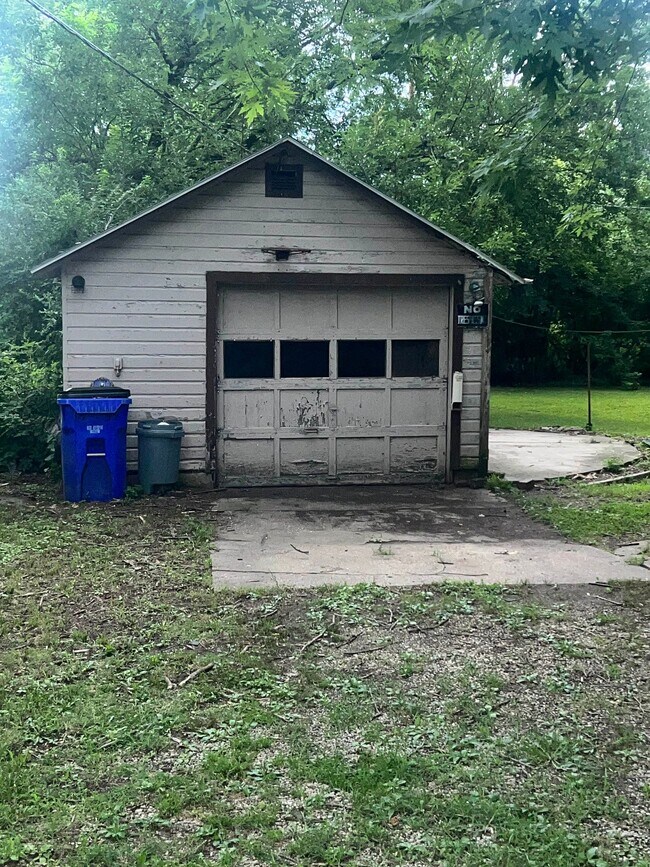 Foto del edificio - 785 E Cantrell St