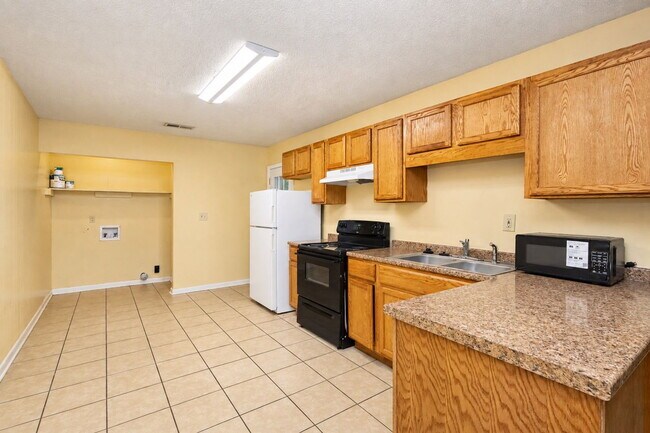Foto del edificio - 3884 Youngstown Rd