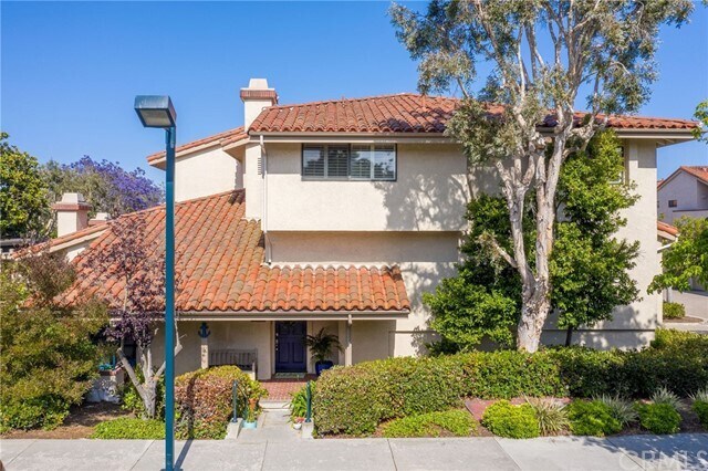 Building Photo - 28 Santa Cruz Ct