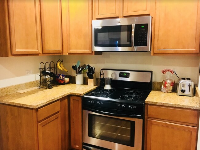 Foto del edificio - 3443 N Lakewood Ave