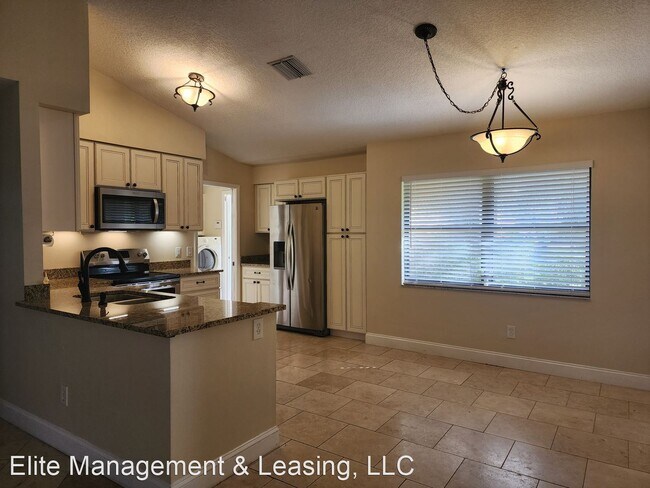 Foto del edificio - 3 br, 2 bath House - 9110 Palm Tree Dr