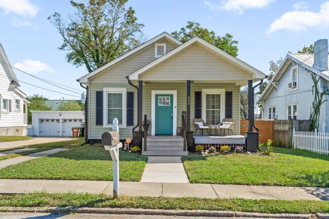 Foto del edificio - 808 Carrick St