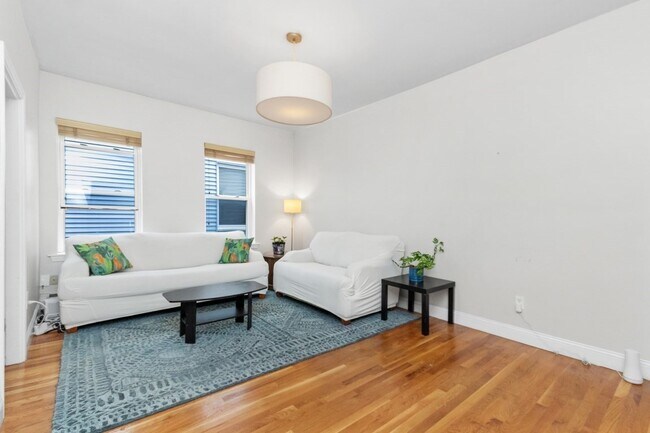 Foto del edificio - 112 Thornton St