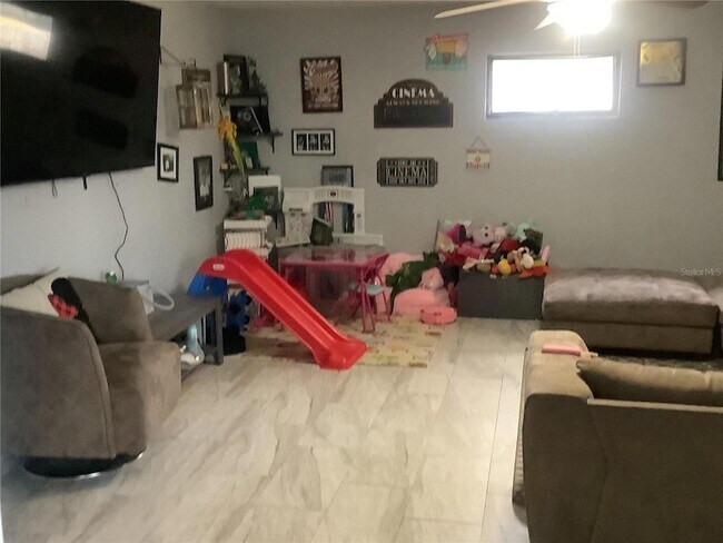 Foto del edificio - 4417 Perch St