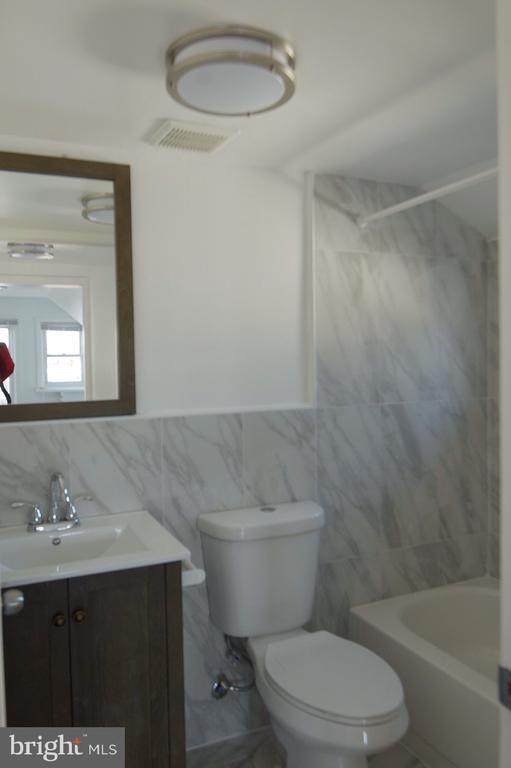 Foto del edificio - 218 N Narberth Ave