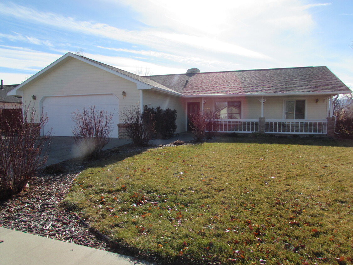 Foto principal - 1100 Aquarius Ave