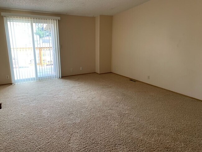 Foto del edificio - Quiet 2-bed Unit Near Downtown Longmont