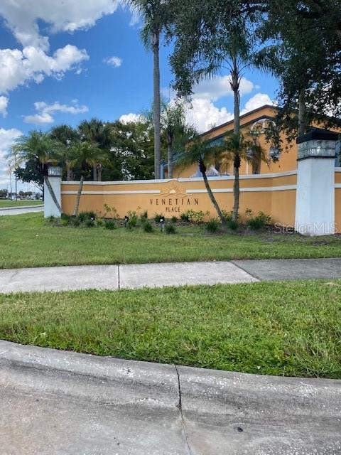 Foto principal - 5737 Gatlin Ave