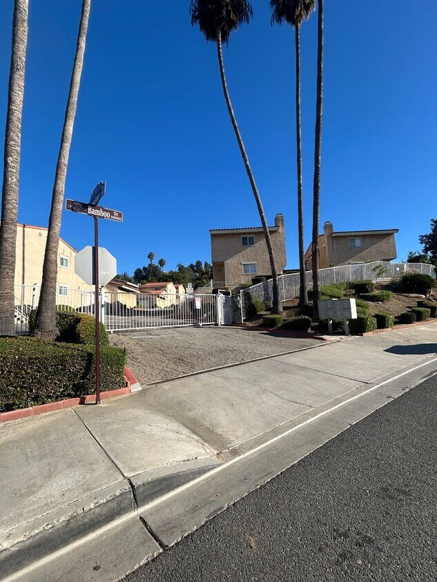 Primary Photo - Spacious Double Master Suites Condo for Rent in Quiet Neighborhood in City of La Puente