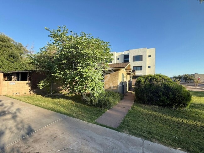 Foto del edificio - 2226 N 28th St