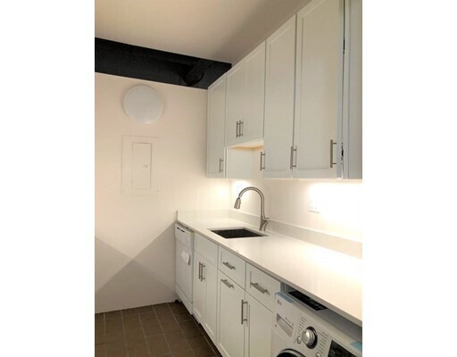 Foto del edificio - 10 Thacher St