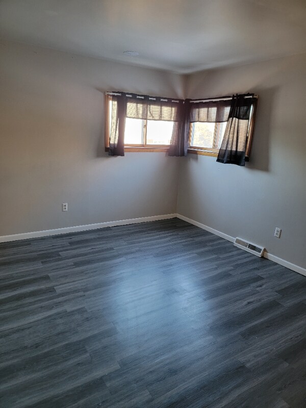 Building Photo - w6168 cty mm