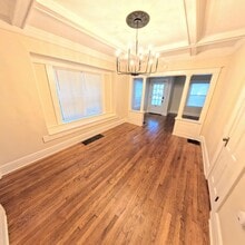 Building Photo - 308-310-310 Crosman Terrace