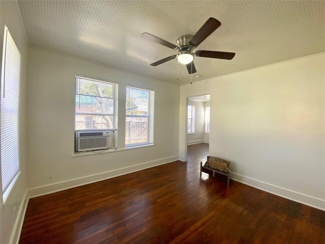 Foto del edificio - 5009 Avenue G