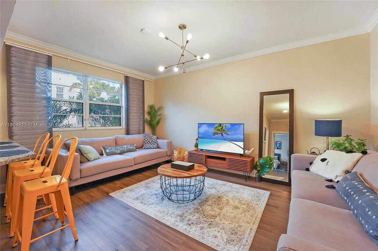 Foto principal - 359 Meridian Ave
