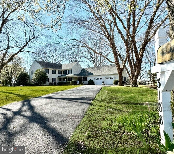 Foto principal - 3188 Windrows Way