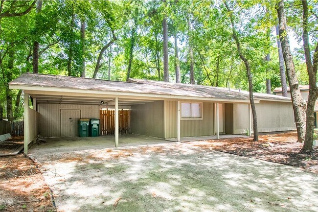 Foto del edificio - 2717 S Millbend Dr