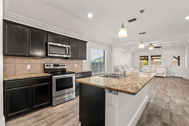 Building Photo - 303 Triple Crown Ln