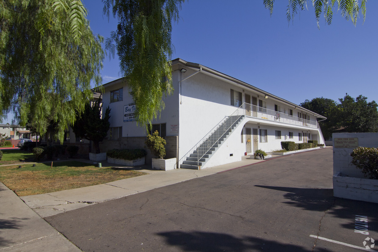 Primary Photo - Bayview II Apartments