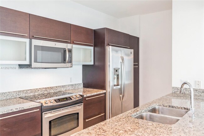 Foto del edificio - 951 Brickell Ave