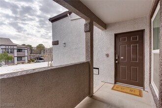 Building Photo - 7255 W Sunset Rd