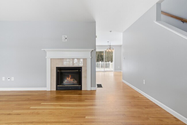 Foto del edificio - 6 Mulberry Ln