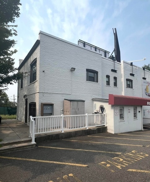 Foto del edificio - 432 Broad Ave