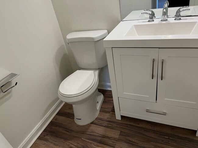 Bathroom - 10137 Prince Pl