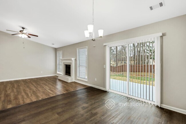 Building Photo - 1015 Orchard Mill Ct