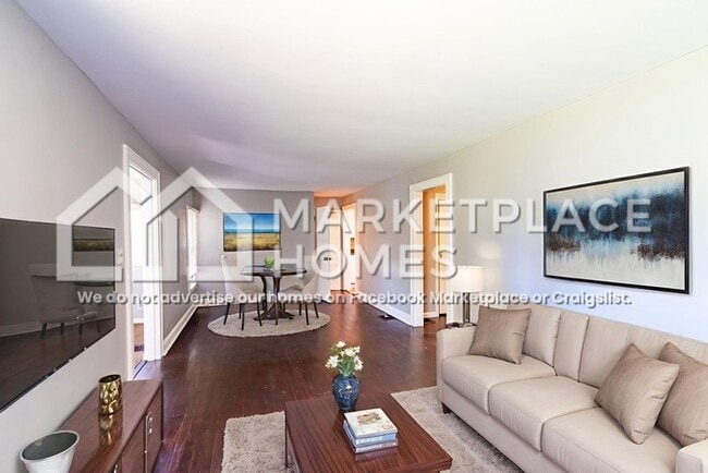Building Photo - 3301 Brewer Dr