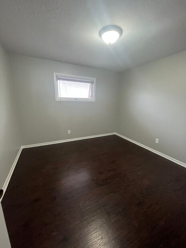 Foto del edificio - Daniel Realty LLC (4438 N 61st  St)