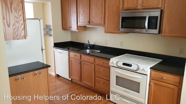 Building Photo - 1165 Bear Mountain Dr