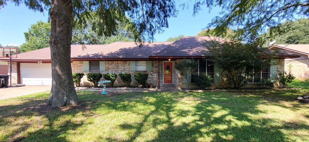 Foto principal - 31955 S Wiggins St