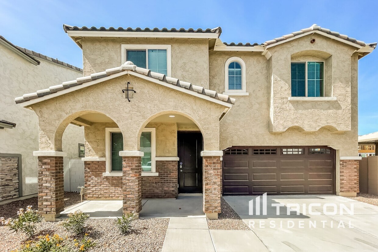 Primary Photo - 8614 E Peralta Ave Mesa AZ