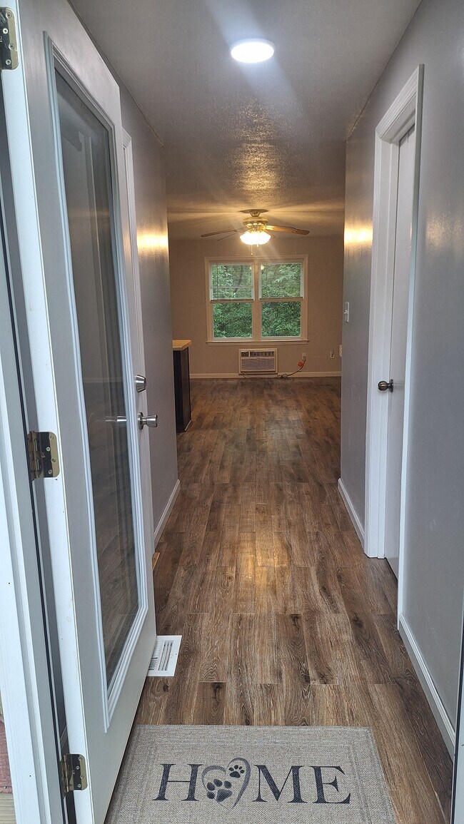 Foto del edificio - 529 Meriwether Rd NW
