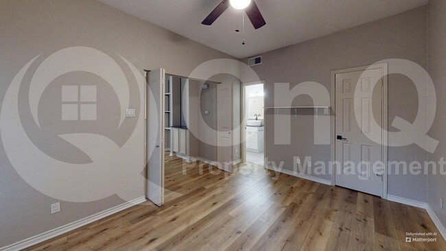 Building Photo - 7025 Hemlock Ave